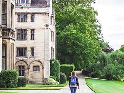 A Life of Holiness: Going to Uni with God
