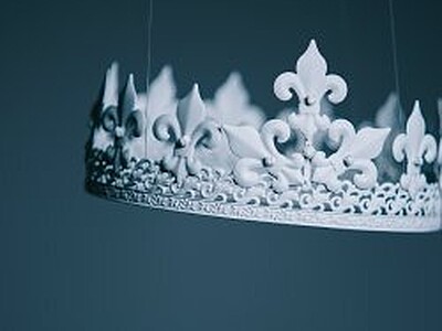 The Royal Crest